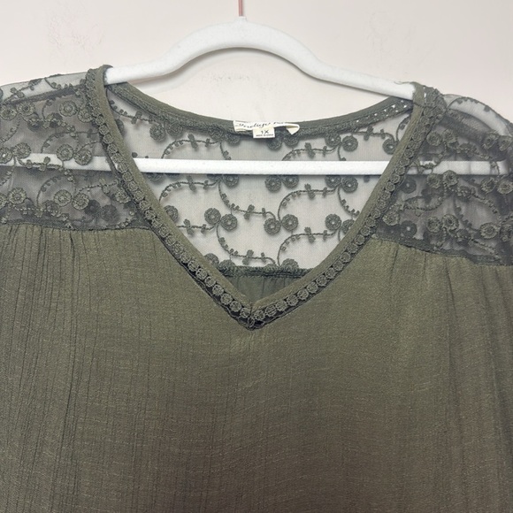 Indigo Rose Dark Army Green Dress with Floral Lace Detail Size 1X - Picture 4 of 6